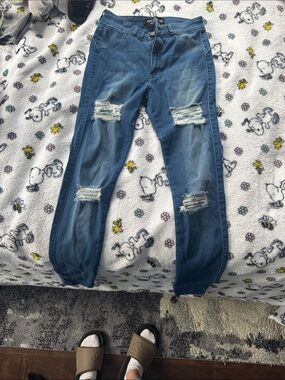 FITJEANS Women's Distressed Dark Blue Skinny Jeans